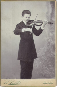 1903, Jindřich Feld